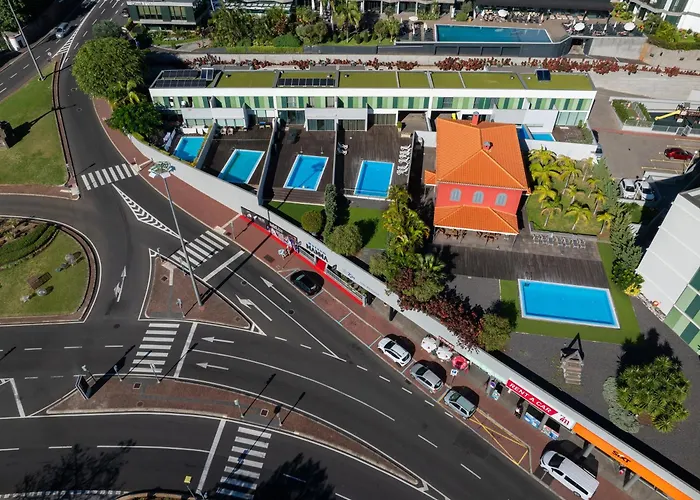 Daire Nogueira V With Private Pool By Madeira