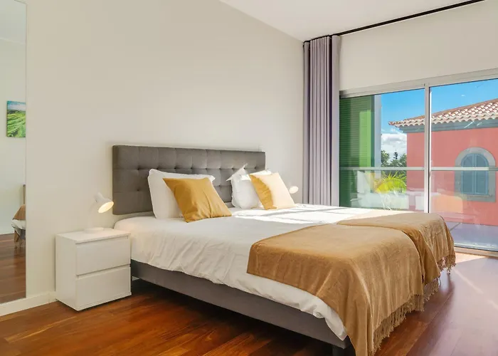 Daire Nogueira V With Private Pool By Madeira *