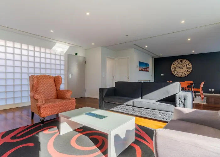 Nogueira V With Private Pool By Madeira Daire Funchal