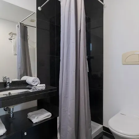 Apartment Nogueira V With Private Pool By Hr Madeira Funchal (Madeira)